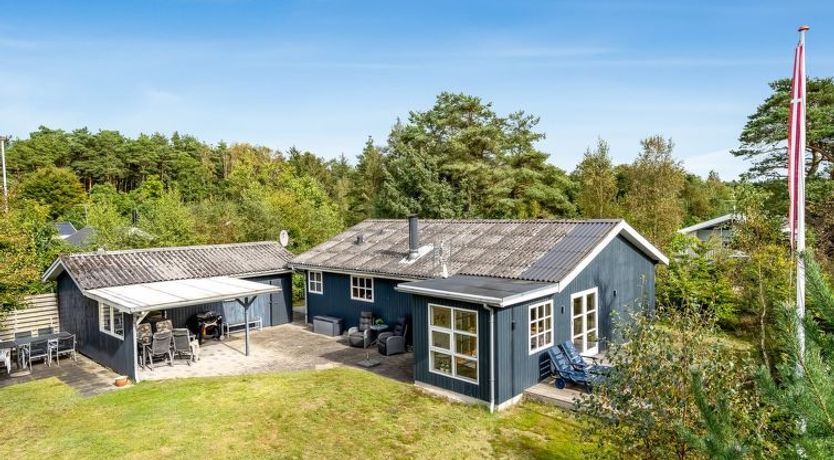 Photo of "Niyazi" - 770m from the sea