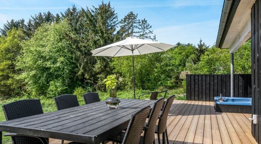 Photo of "Nayati" - 2km from the sea