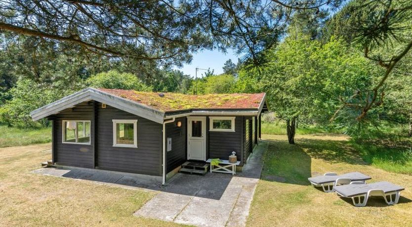 Photo of "Tuba" - 600m from the sea