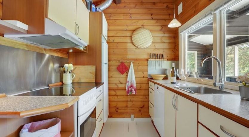 Photo of "Tuba" - 600m from the sea