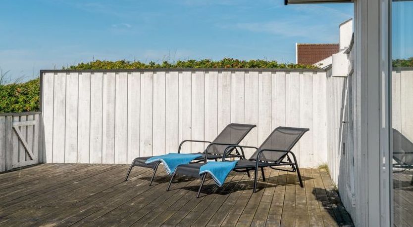 Photo of "Rutha" - 45m from the sea