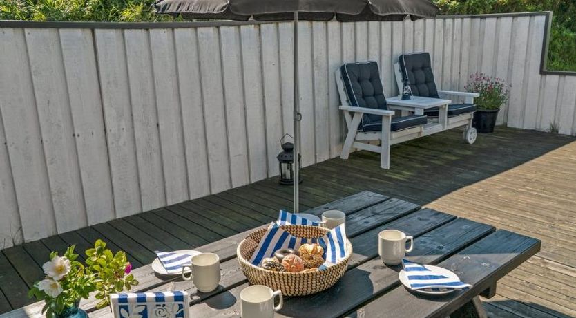 Photo of "Rutha" - 45m from the sea