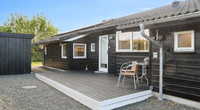 Photo of "Miriam" - 400m from the sea