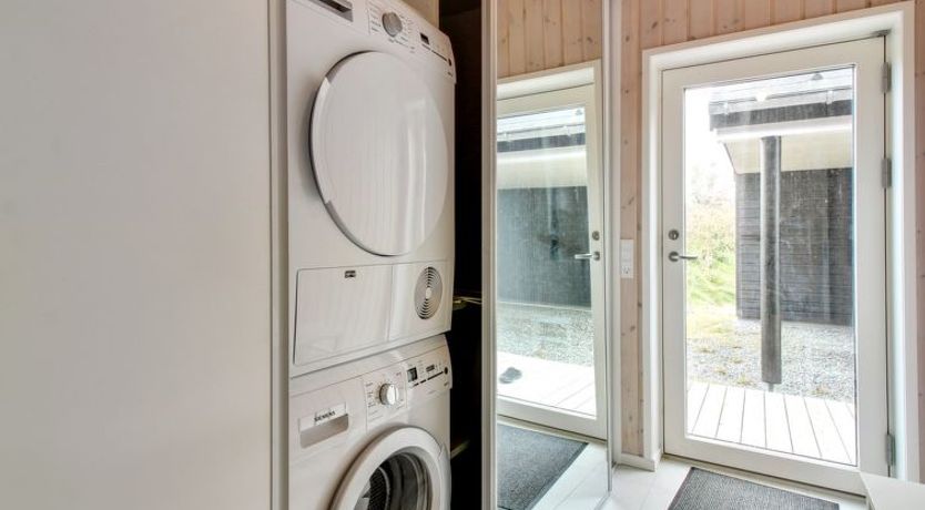 Photo of "Othinkarl" - 100m from the sea