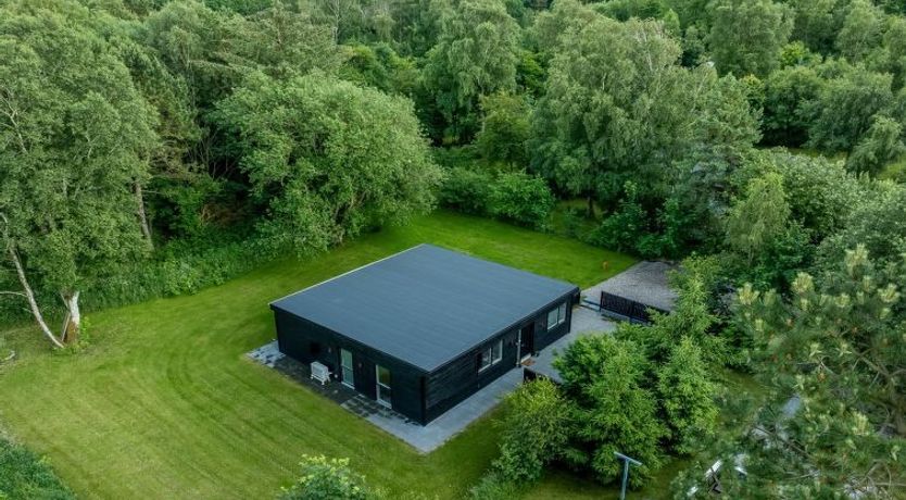 Photo of "Scalli" - 1.5km to the fjord