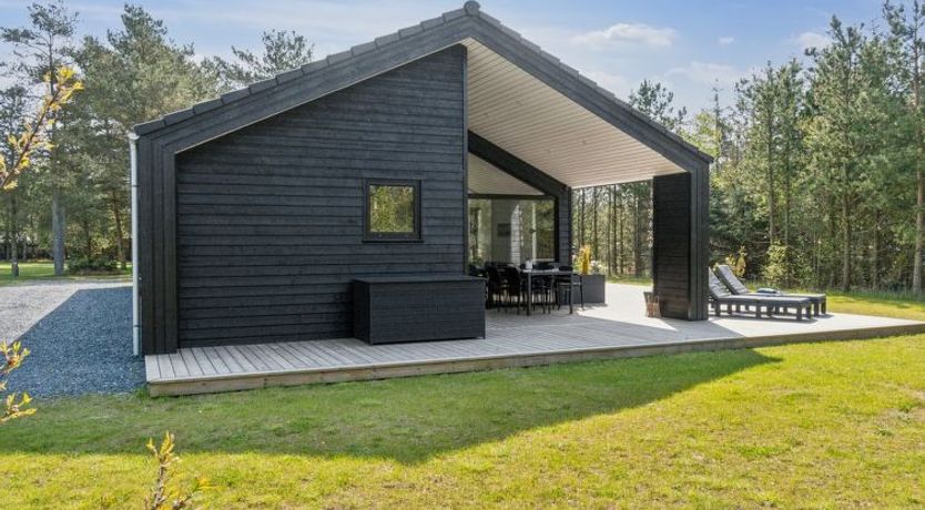 Photo of "Skakke" - 900m from the sea