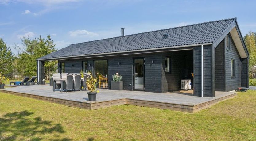 Photo of "Skakke" - 900m from the sea