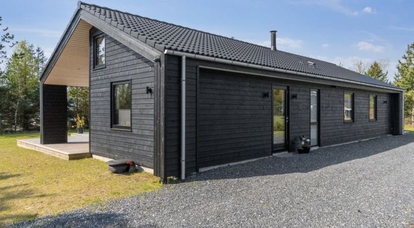 Photo of "Skakke" - 900m from the sea