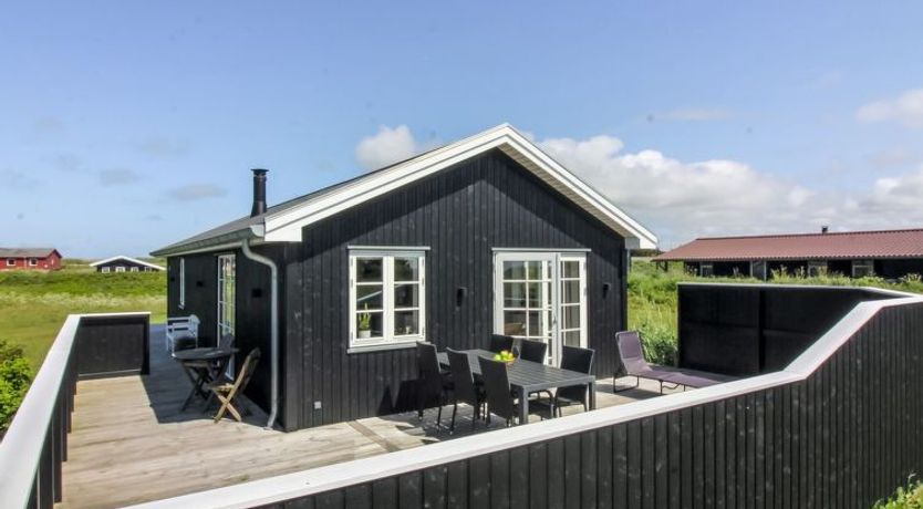 Photo of "Sanni" - 225m from the sea