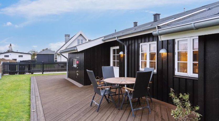 Photo of "Svante" - 600m from the sea