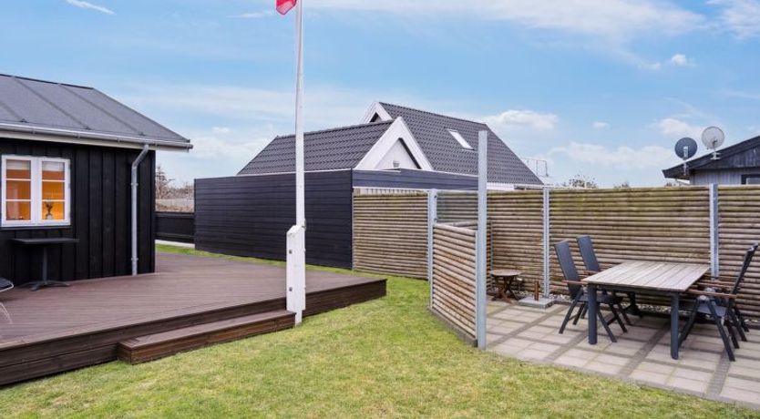 Photo of "Svante" - 600m from the sea