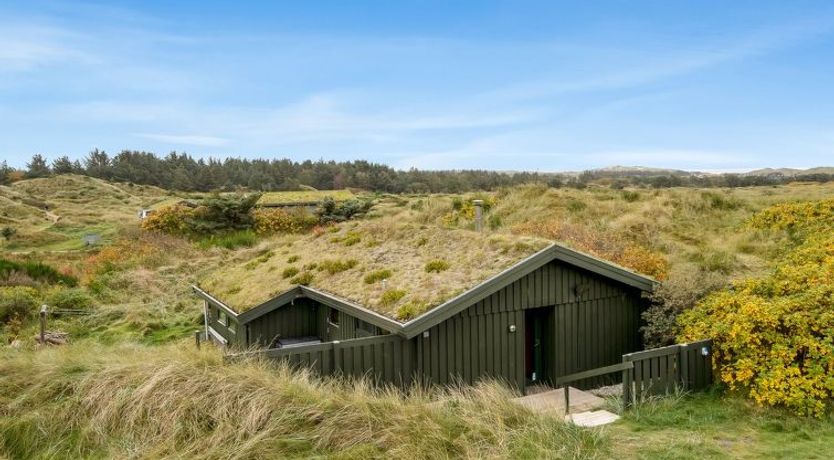 Photo of "Hunved" - 500m from the sea