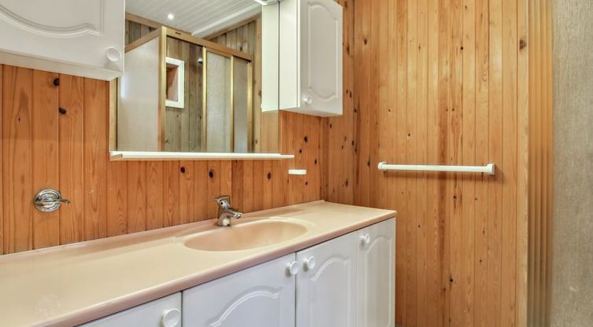 Photo of "Muriel" - 1.1km from the sea