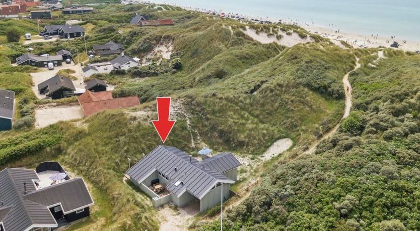 Photo of "Erwith" - 50m from the sea