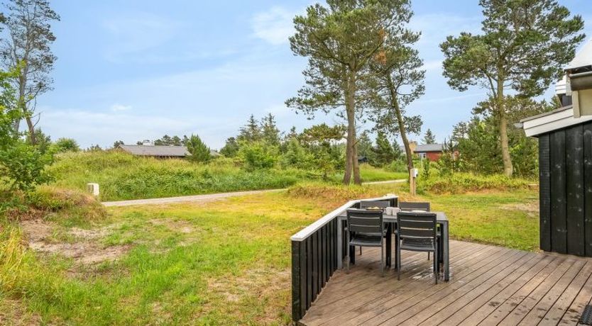 Photo of "Adrienne" - 240m from the sea