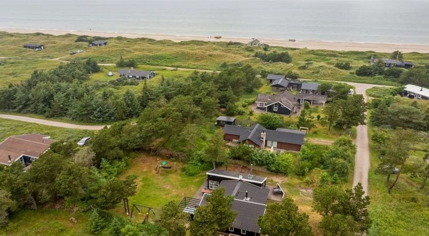 Photo of "Adrienne" - 240m from the sea