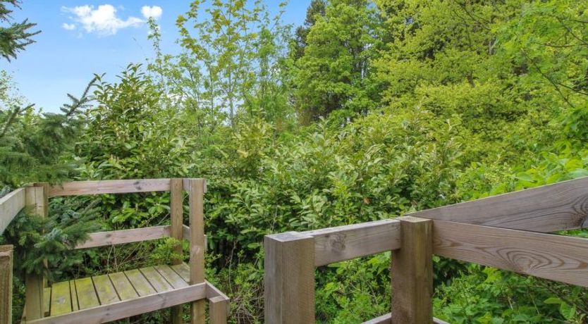 Photo of "Astrid" - 875m from the sea