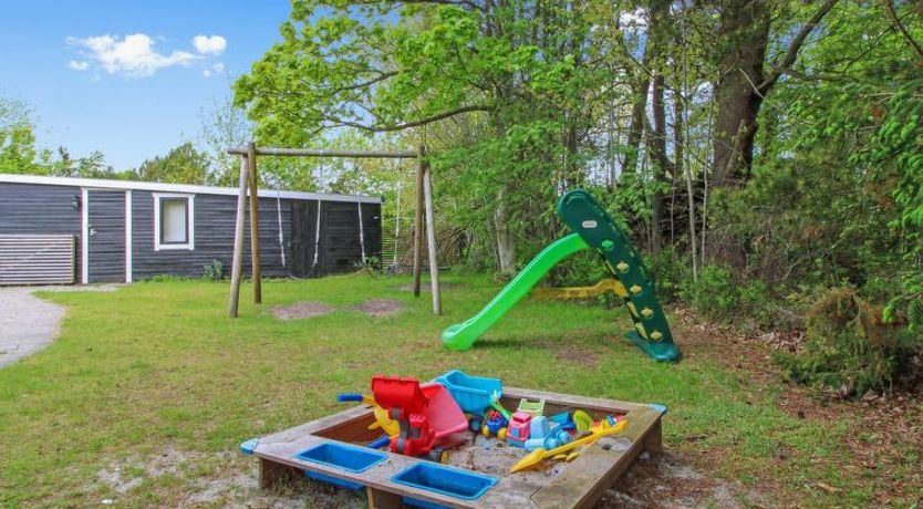 Photo of "Astrid" - 875m from the sea