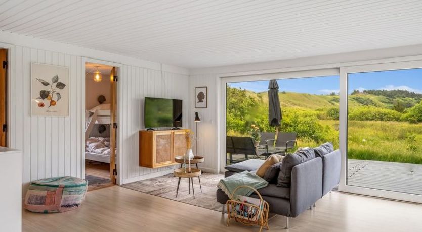 Photo of "Mintha" - 400m from the sea