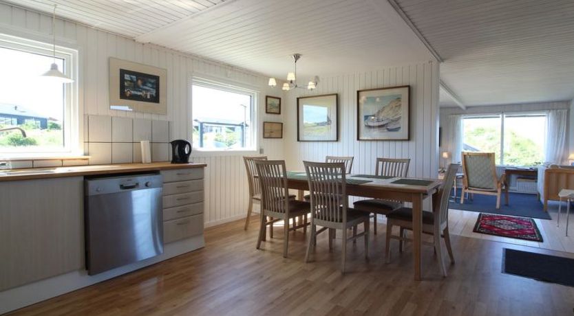 Photo of "Ellynor" - 200m from the sea