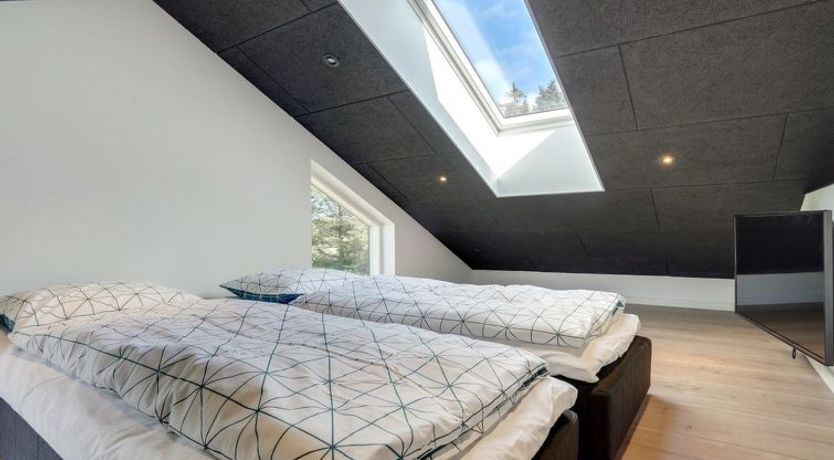 Photo of "Moreen" - 1.5km from the sea