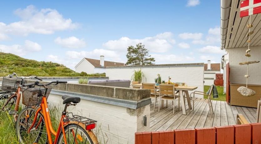 Photo of "Eljene" - 700m from the sea