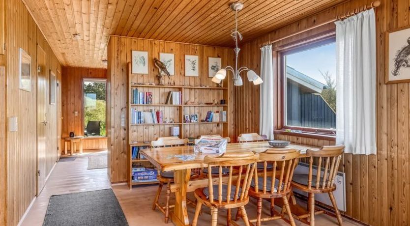 Photo of "Frender" - 150m from the sea