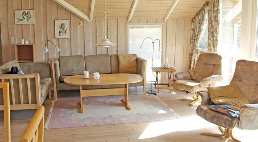 Photo of "Ascan" - 50m from the sea