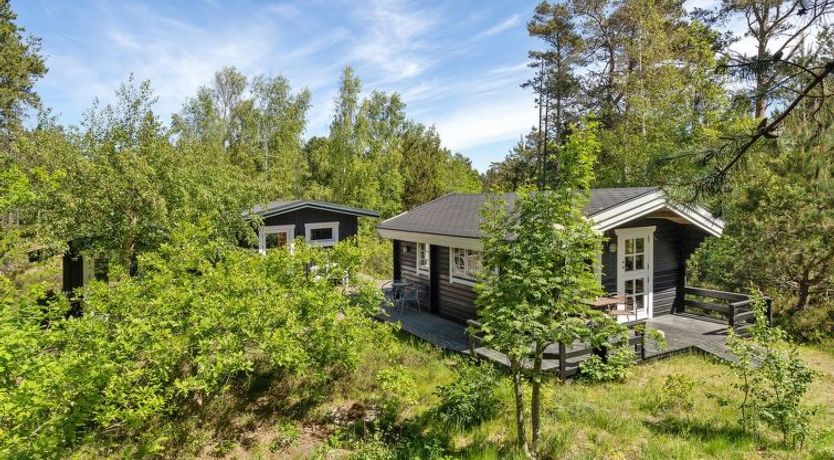 Photo of "Ascen" - 300m from the sea