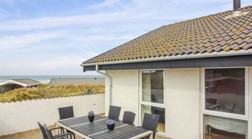 Photo of "Hilmer" - 180m from the sea