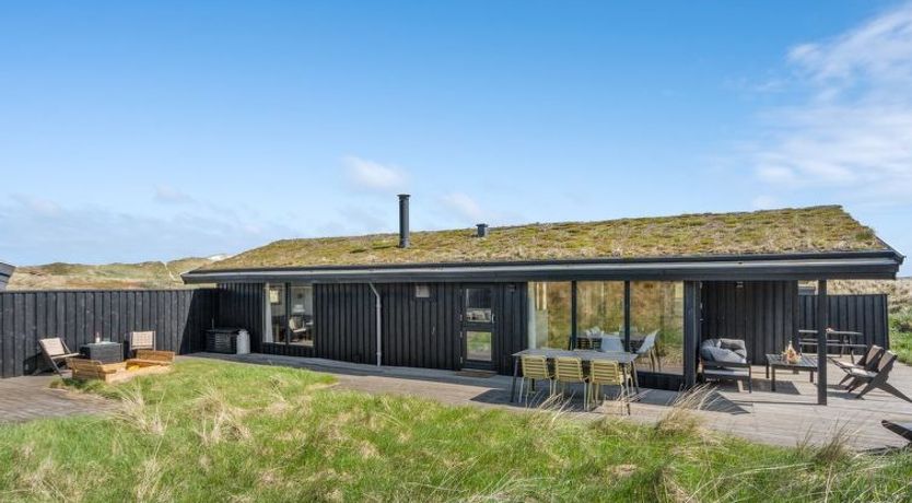 Photo of "Ilmari" - 190m from the sea