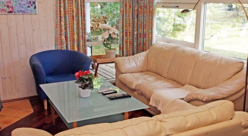 Photo of "Unto" - 100m from the sea