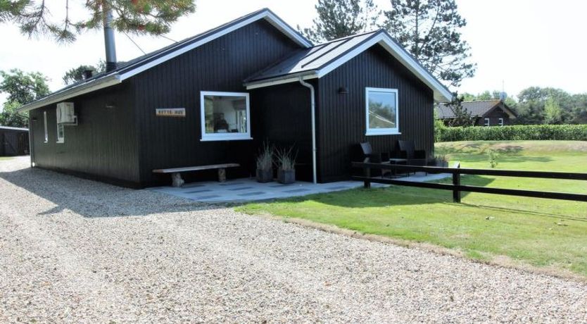 Photo of "Kadir" - 500m from the sea