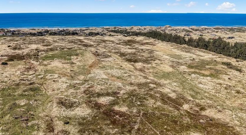 Photo of "Annlisa" - 1km from the sea