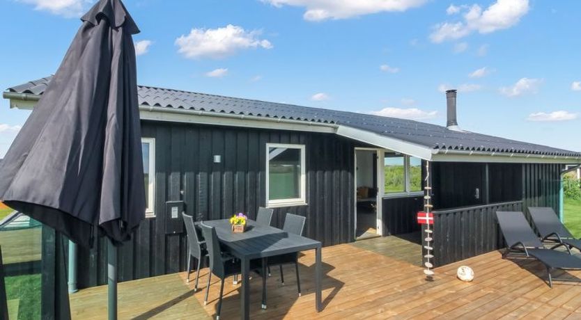 Photo of "Lok" - 450m from the sea