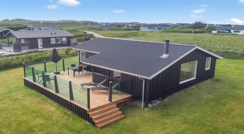 Photo of "Lok" - 450m from the sea