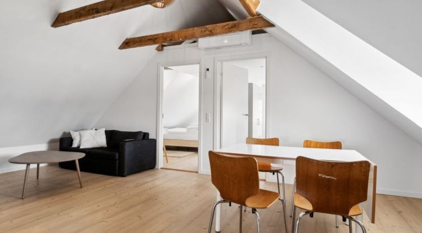 Photo of "Fridgerd" - 4.8km from the sea