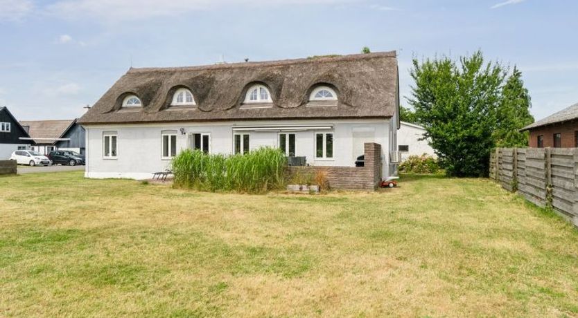 Photo of "Fridgerd" - 4.8km from the sea