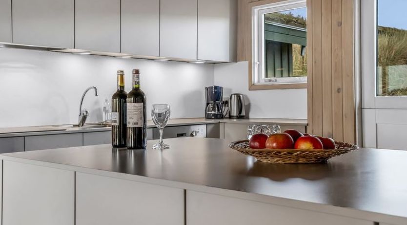 Photo of "Fransine" - 480m from the sea