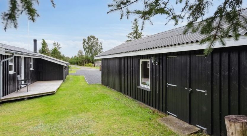 Photo of "Sylvi" - 750m from the sea