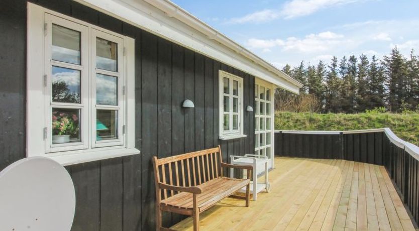 Photo of "Bjari" - 850m from the sea