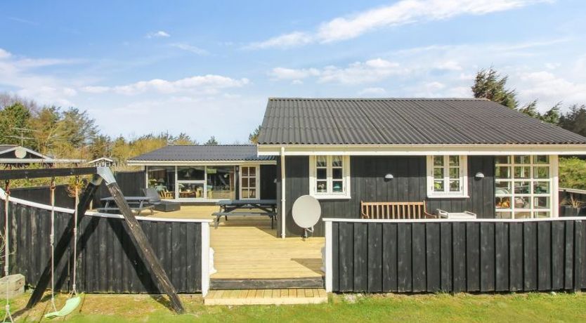 Photo of "Bjari" - 850m from the sea