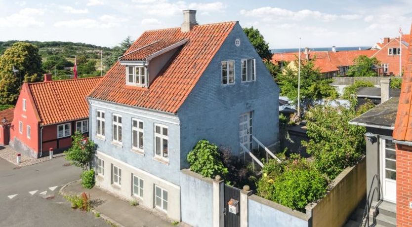 Photo of "Hebba" - 125m from the sea