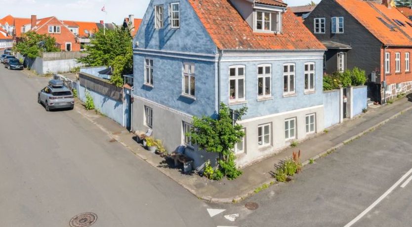 Photo of "Hebba" - 125m from the sea