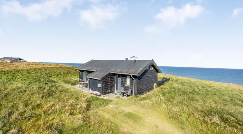 Photo of "Antonie" - 95m from the sea