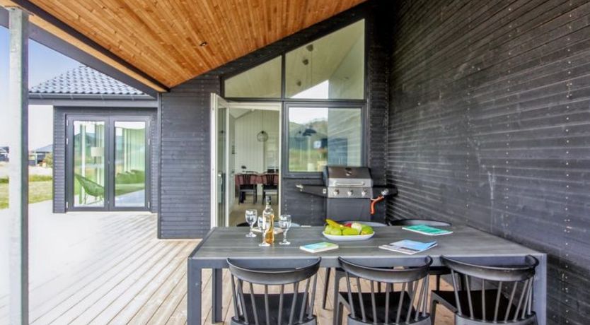 Photo of "Alea" - 800m from the sea