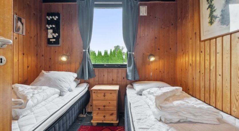 Photo of "Morten" - 120m from the sea