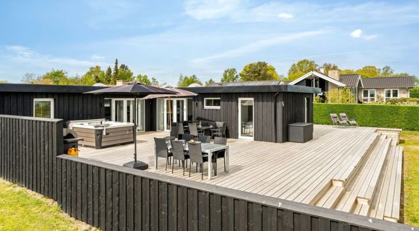 Photo of "Tonna" -  from the sea