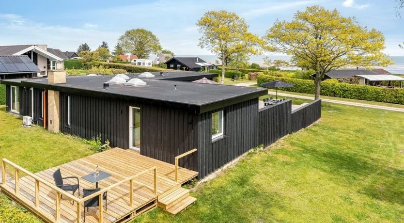 Photo of "Tonna" -  from the sea