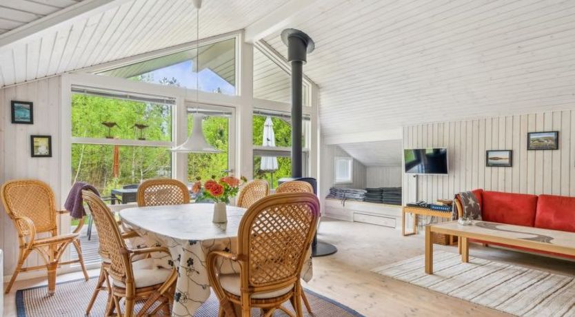 Photo of "Niglæs" - 700m from the sea